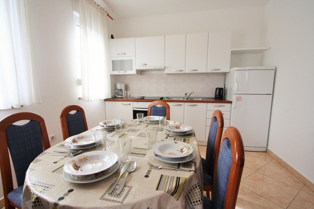 Apartment Bilic With Balcony Poreč Exterior foto